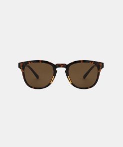 Mand A. Kjærbede | Bate Sunglasses Demi Tortoise