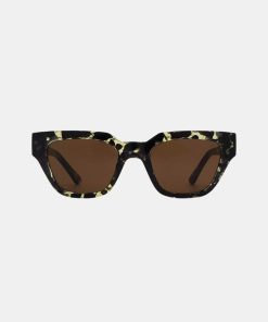 Mand A. Kjærbede | Kaws Sunglasses Yellow Tortoise