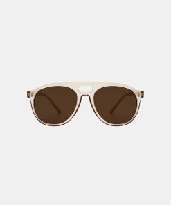 Mand A. Kjærbede | Henry Sunglasses Champagne